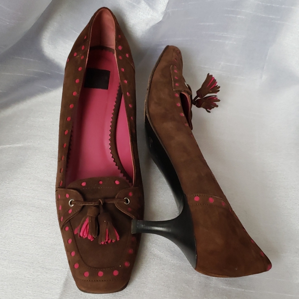 Coach Chocolate Brown Pumps with kitten heels